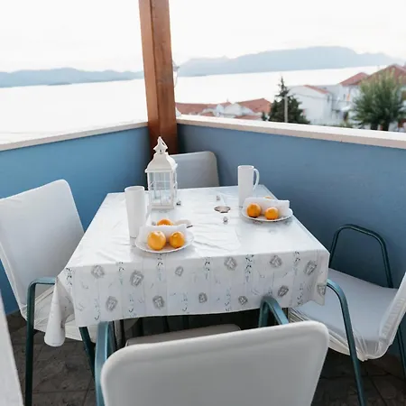 Dragobratovic Guest house Komarna